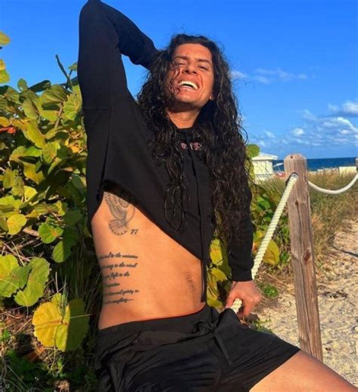 Orlando James (TikTok Star) - Age, Birthday, Bio, Facts, Family, Net Worth, Height & More