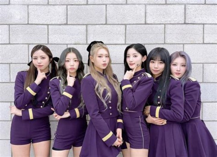 Purple Kiss